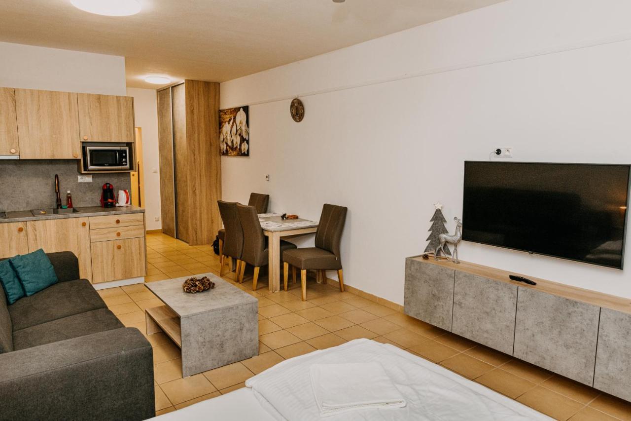 Апартаменты Fatrapark 2, Ap217 Ружомберок Экстерьер фото